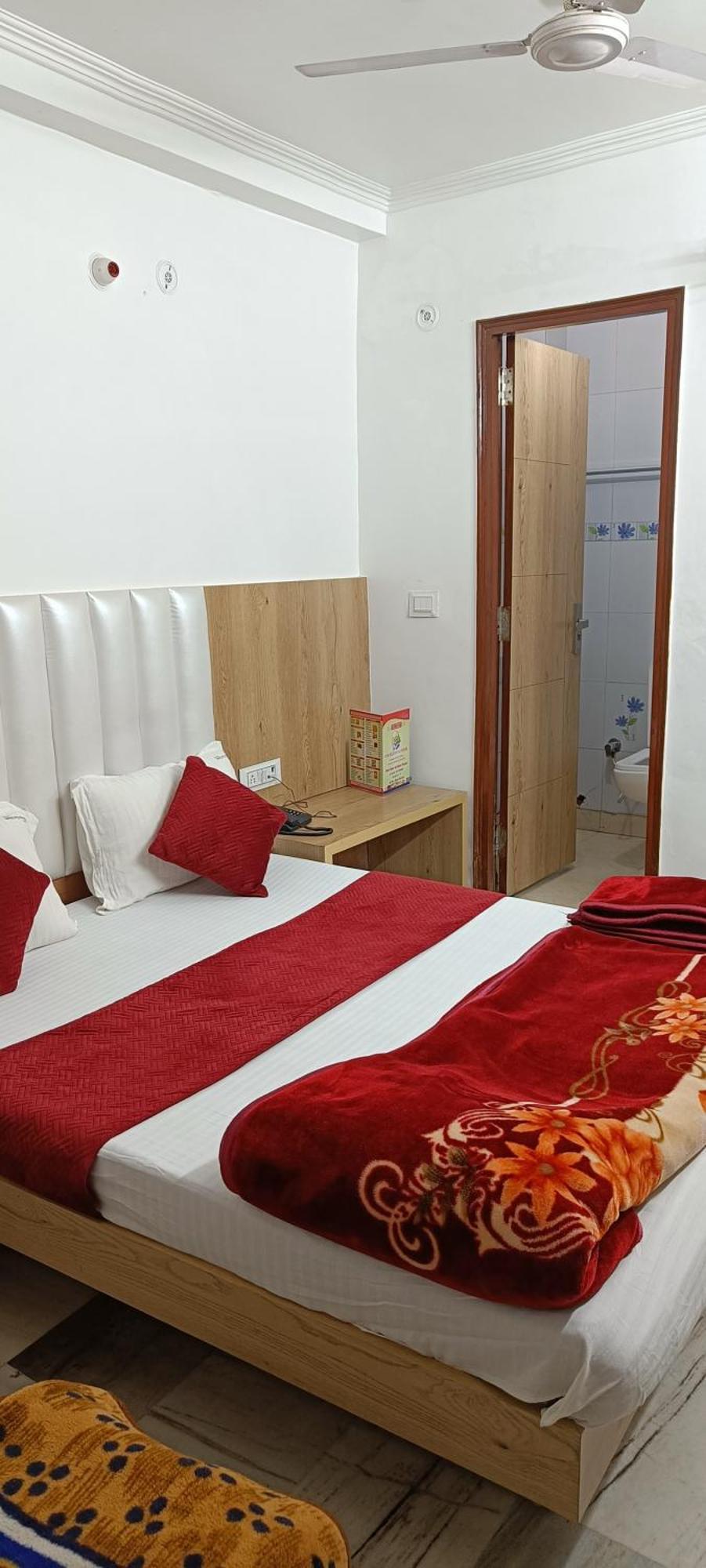 Hotel A10 New Delhi Extérieur photo